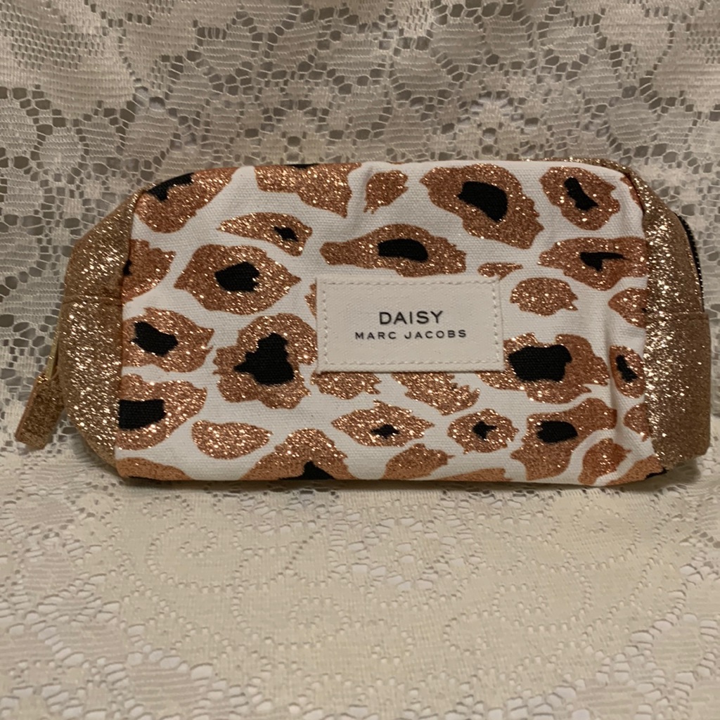 Daisy By Marc Jacobs